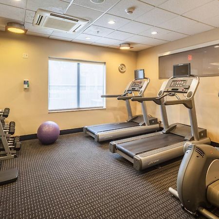 Towneplace Suites Jacksonville Butler Boulevard Bagian luar foto