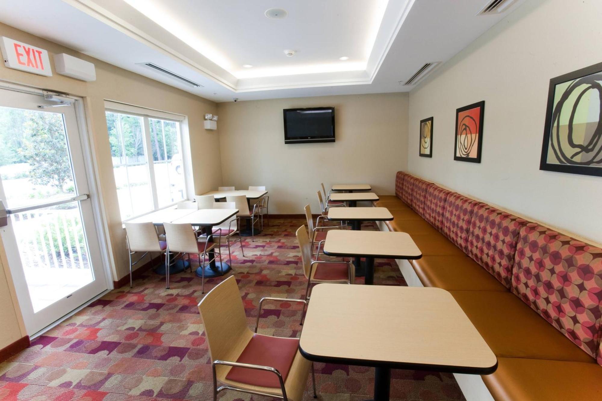 Towneplace Suites Jacksonville Butler Boulevard Bagian luar foto