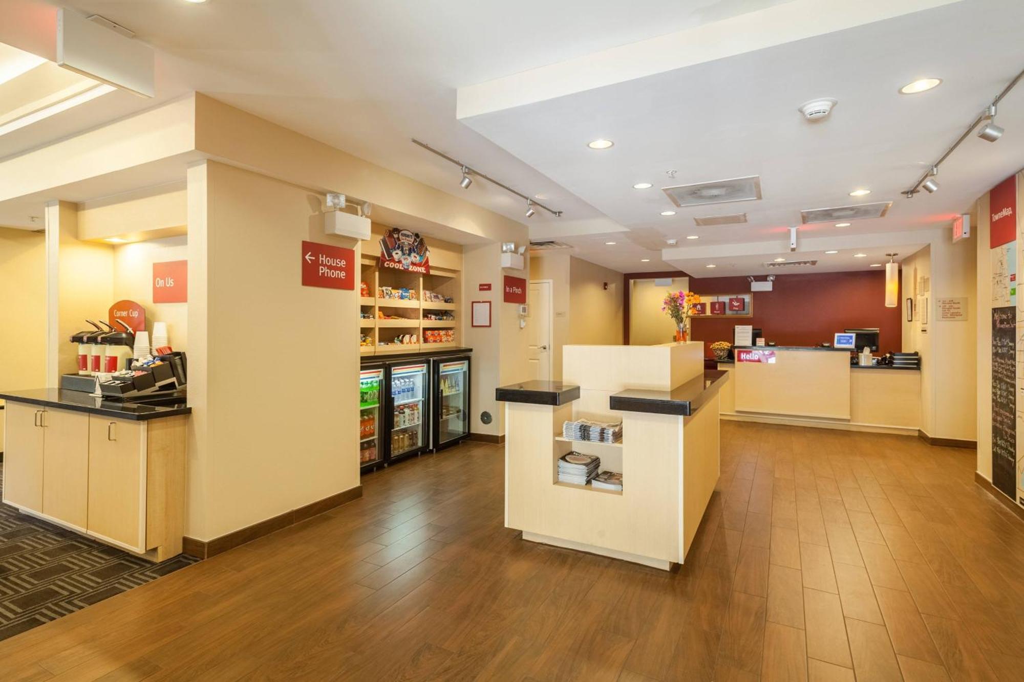 Towneplace Suites Jacksonville Butler Boulevard Bagian luar foto