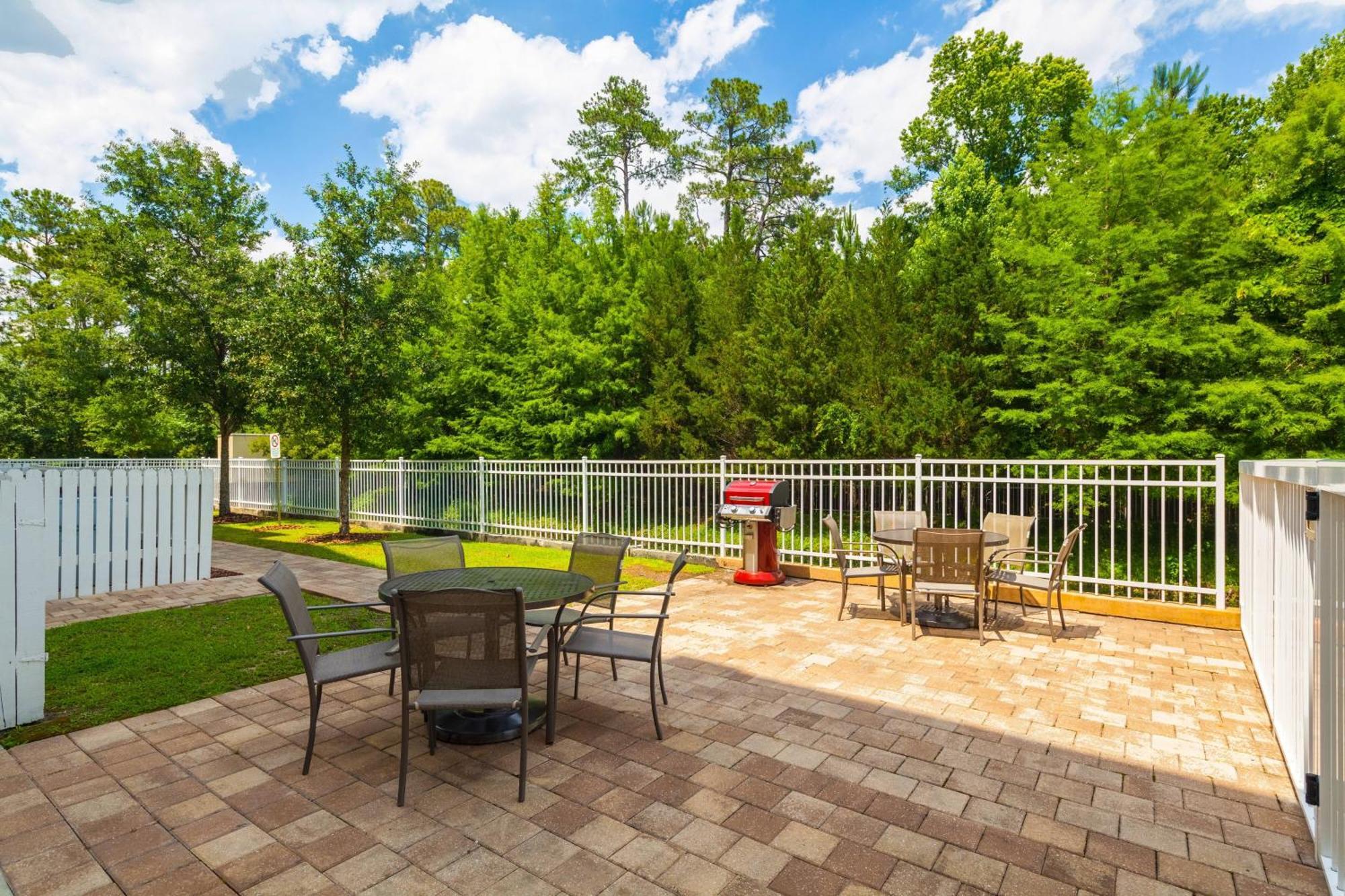 Towneplace Suites Jacksonville Butler Boulevard Bagian luar foto